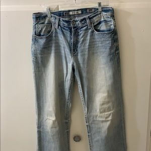 Men’s BKE light blue jeans